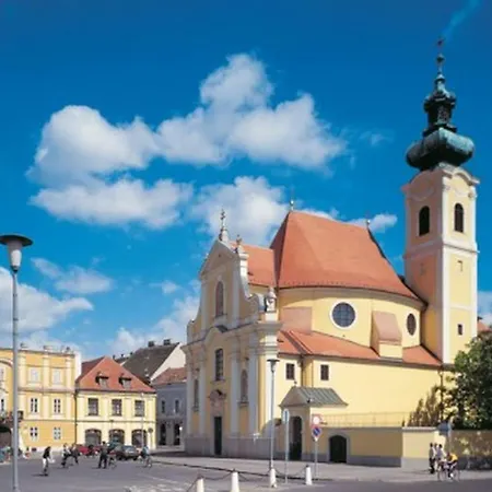 Centrum With Free Parking Gyor